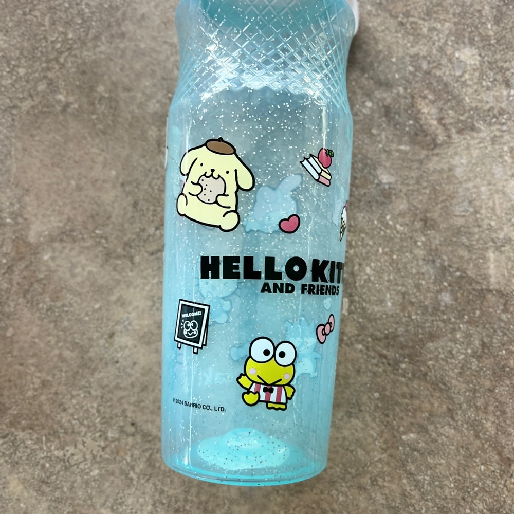 Zakks Hello Kitty and Friends Water Bottle - Picture 5 of 5
